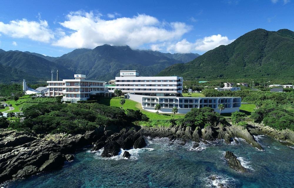 The Hotel Yakushima Ocean & Forest Exterior photo
