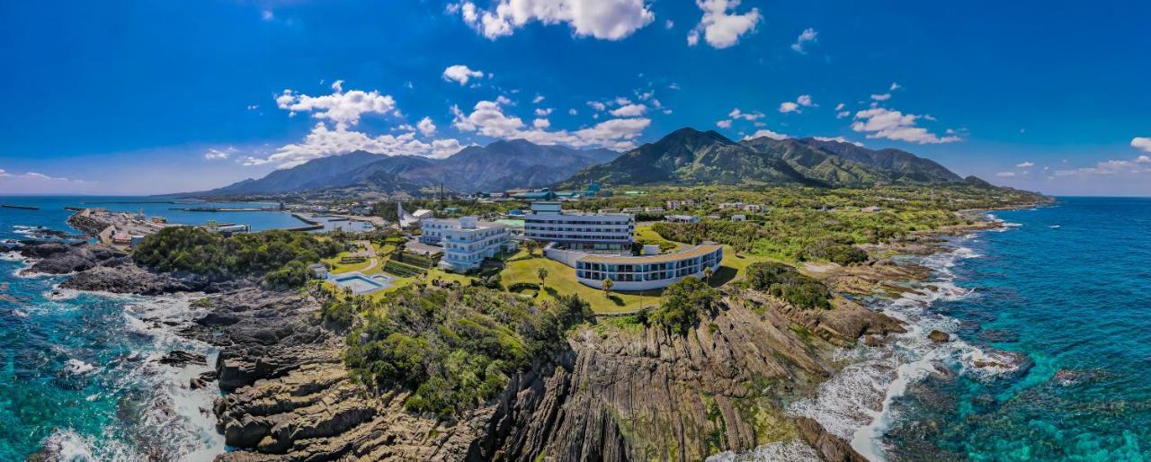 The Hotel Yakushima Ocean & Forest Exterior photo